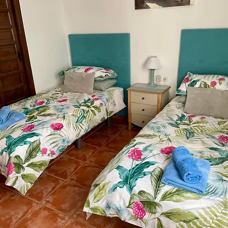 Casa Familiar In Punta Lara شقة نيرخا