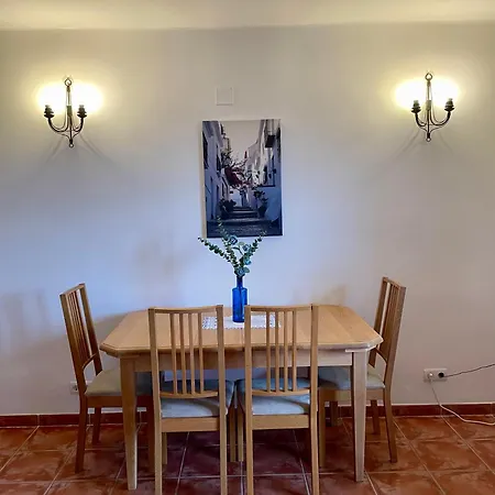 Casa Familiar In Punta Lara Appartement