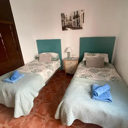 Casa Familiar In Punta Lara