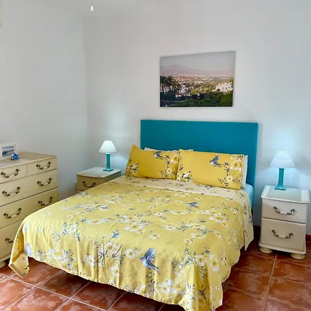 Casa Familiar In Punta Lara