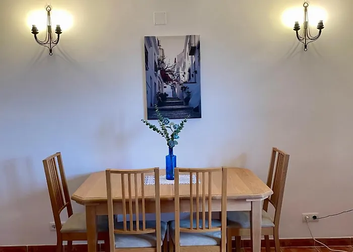 Casa Familiar In Punta Lara 公寓