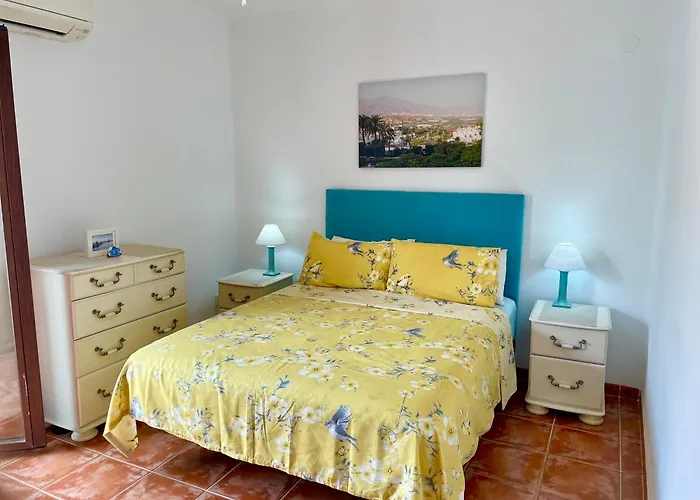 Casa Familiar In Punta Lara