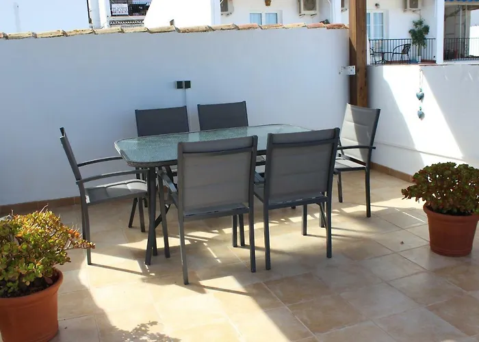 Casa Familiar In Punta Lara *