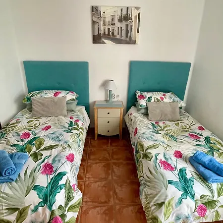 Casa Familiar In Punta Lara * Nerja