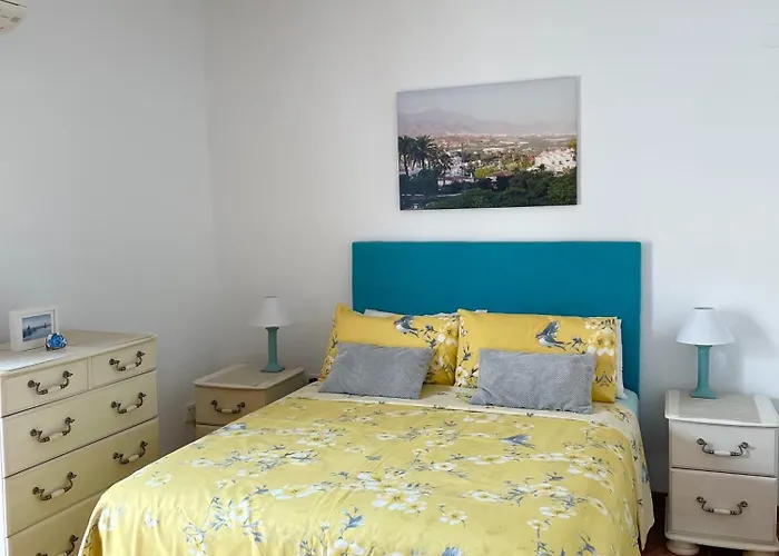 Casa Familiar In Punta Lara *