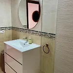 شقة Casa Familiar In Punta Lara نيرخا