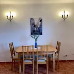 Casa Familiar In Punta Lara شقة